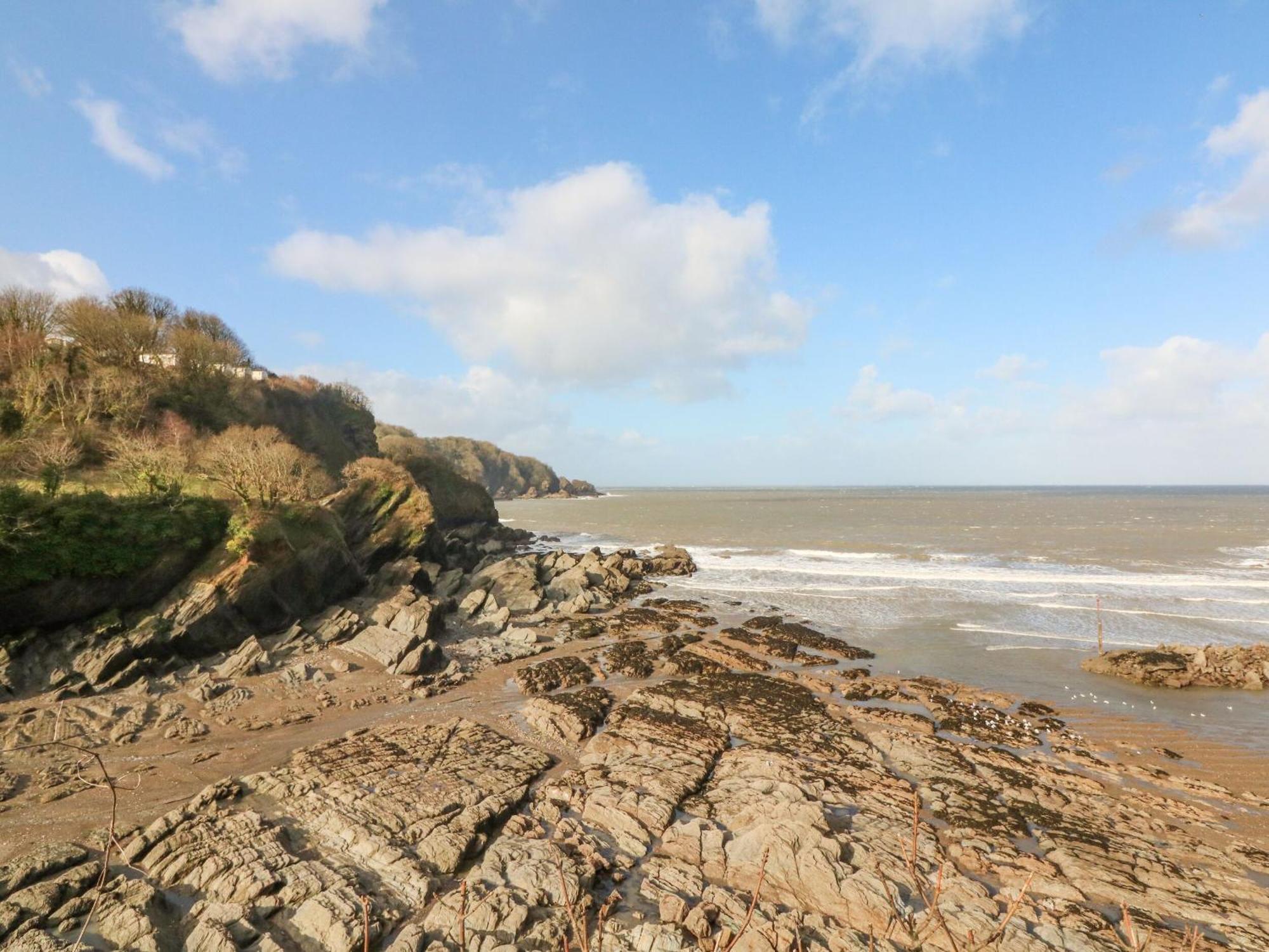 Ochenta Vila Combe Martin Exterior foto
